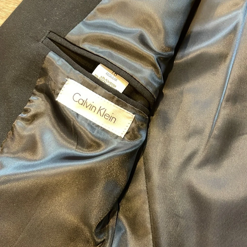 Calvin Klein Youth Black Jacket Size 18